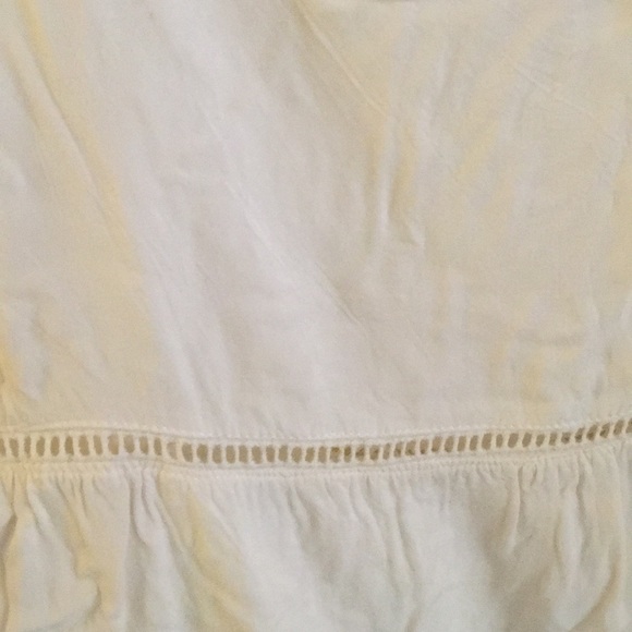 White dress - Picture 2 of 2